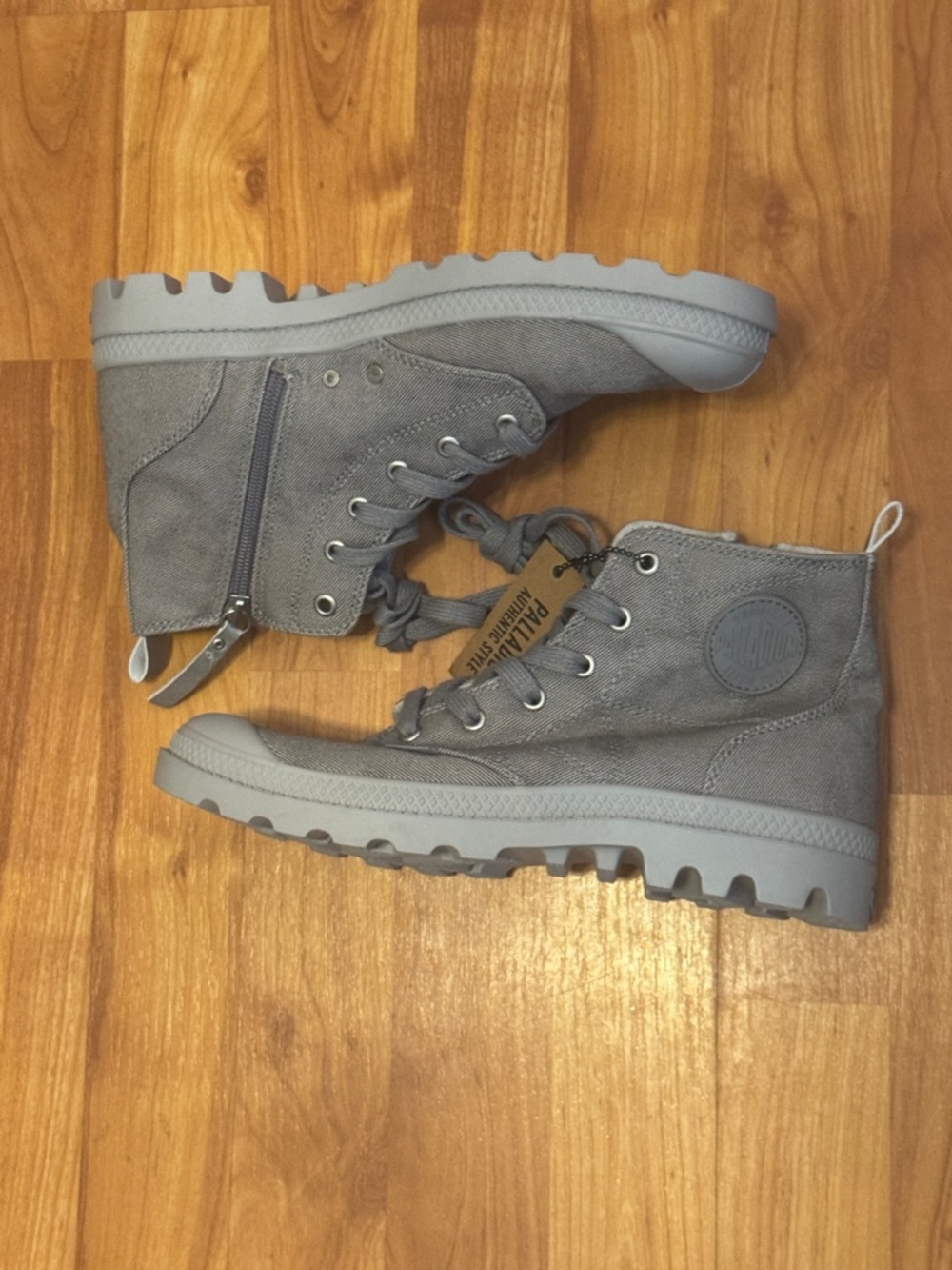 Palladium Grey Boots 9 BRAND NEW